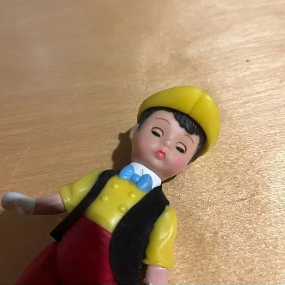McDonald's Madame Alexander Disney Pinocchio Doll 5” Tall Jointed Figure